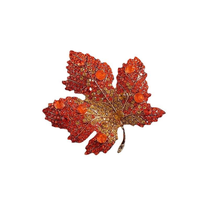 Fashion Temperament Brooch Maple Leaf Shape Full Shiny Rhinestones Breast Pin Sweater Scarf Shawl Buckle Pin
